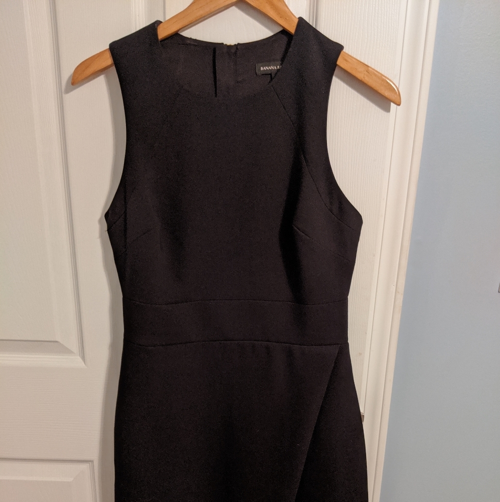 Banana republic shift dress with thigh detail